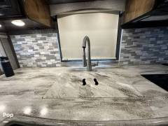 2019 Thor Motor Coach Aria 3901, $ 156,500