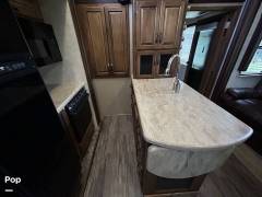 2015 Keystone Raptor 332TS, $ 37,900