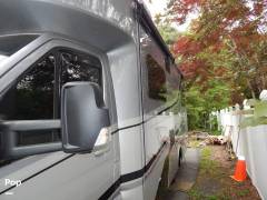 2020 Tiffin Wayfarer 24TW, $ 109,000