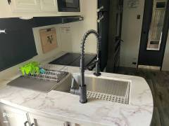 2024 Venture RV SportTrek 271VMB, $ 55,600