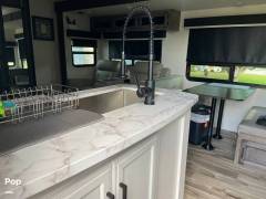 2024 Venture RV SportTrek 271VMB, $ 55,600