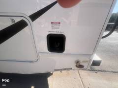 2023 Thor Motor Coach Four Winds 27R, $ 85,000