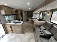 2023 Palomino SolAire 294DBHS, $ 34,999