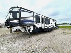 2020 Keystone Fuzion 429, $ 65,000