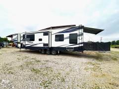 2020 Keystone Fuzion 429, $ 65,000