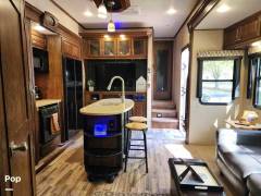 2015 Grand Design Momentum 385TH, $ 40,000