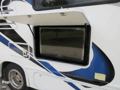 2022 Thor Motor Coach Chateau 25M, $ 74,900