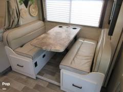 2022 Thor Motor Coach Chateau 25M, $ 74,900