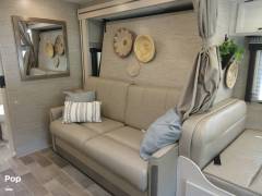 2022 Thor Motor Coach Chateau 25M, $ 74,900