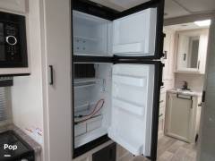 2022 Thor Motor Coach Chateau 25M, $ 74,900