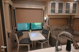 2022 Vanleigh RV Beacon 39GBB, $ 69,950
