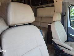 2017 Thor Motor Coach Synergy TT24, $ 67,900
