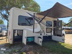 2017 Thor Motor Coach Synergy TT24, $ 67,900