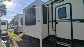 2018 Heartland Bighorn 3970RD, $ 42,000