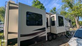 2018 Heartland Bighorn 3970RD, $ 42,000