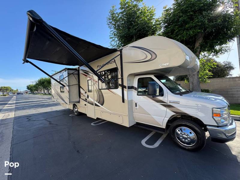 2020 Thor Motor Coach Four Winds 30D, $ 54,999