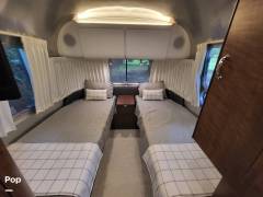 2020 Airstream Globetrotter 23FB TWIN, $ 69,500
