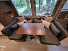 2020 Airstream Globetrotter 23FB TWIN, $ 69,500
