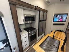 2022 Prime Time Crusader 395BHL, $ 41,900