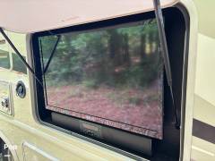 2019 Thor Motor Coach Quantum KM24, $ 79,000
