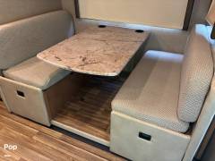 2019 Thor Motor Coach Quantum KM24, $ 79,000