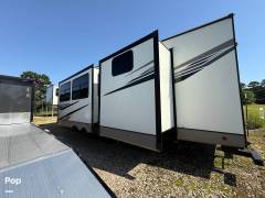2023 Forest River Wildwood Heritage Glen 356QB, $ 50,000