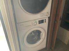 2017 CrossRoads Redwood 3901WB, $ 56,000