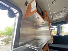 2016 Roadtrek Zion SRT, $ 57,000