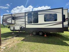 2016 KZ Durango Gold 355RLT, $ 30,000