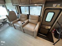2021 Thor Motor Coach Palazzo 37.4, $ 150,000