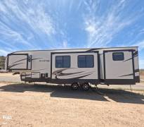 2022 Forest River Sabre 38DBQ, $ 45,000