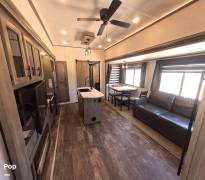 2022 Forest River Sabre 38DBQ, $ 45,000