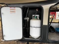 2017 Keystone Montana High Country 340BH, $ 39,900
