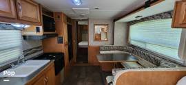 2016 Winnebago Minnie Winnie 31K, $ 47,999