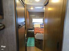 2017 Thor Motor Coach Axis 25.4, $ 54,200