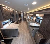 2022 Jayco Seneca 37K, $ 250,000