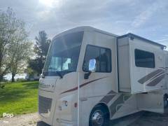 2018 Winnebago Vista LX 30T, $ 69,000