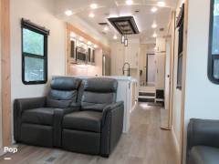 2021 CrossRoads Redwood 4150RD, $ 82,000