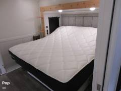 2021 CrossRoads Redwood 4150RD, $ 82,000