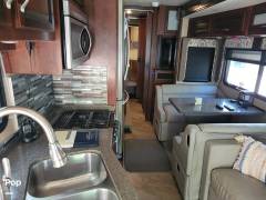 2017 Fleetwood Bounder 36H, $ 78,325