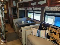 2017 Fleetwood Bounder 36H, $ 78,325
