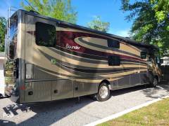 2017 Fleetwood Bounder 36H, $ 78,325