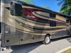 2017 Fleetwood Bounder 36H, $ 78,325