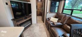 2018 CrossRoads Cameo 3851BH, $ 44,900