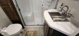 2018 CrossRoads Cameo 3851BH, $ 44,900