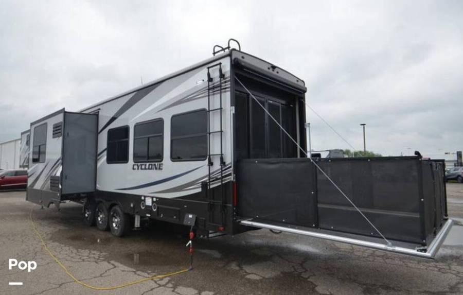 2020 Heartland Cyclone 4115, $ 67,900