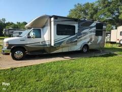 2016 Winnebago Aspect 27D, $ 56,900