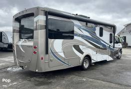 2016 Winnebago Aspect 27D, $ 56,900