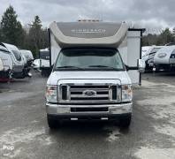 2016 Winnebago Aspect 27D, $ 56,900