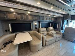 2022 Tiffin Phaeton 37BH, $ 315,000